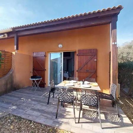 Pavillon T3 Climatise, Piscine Et Parking *